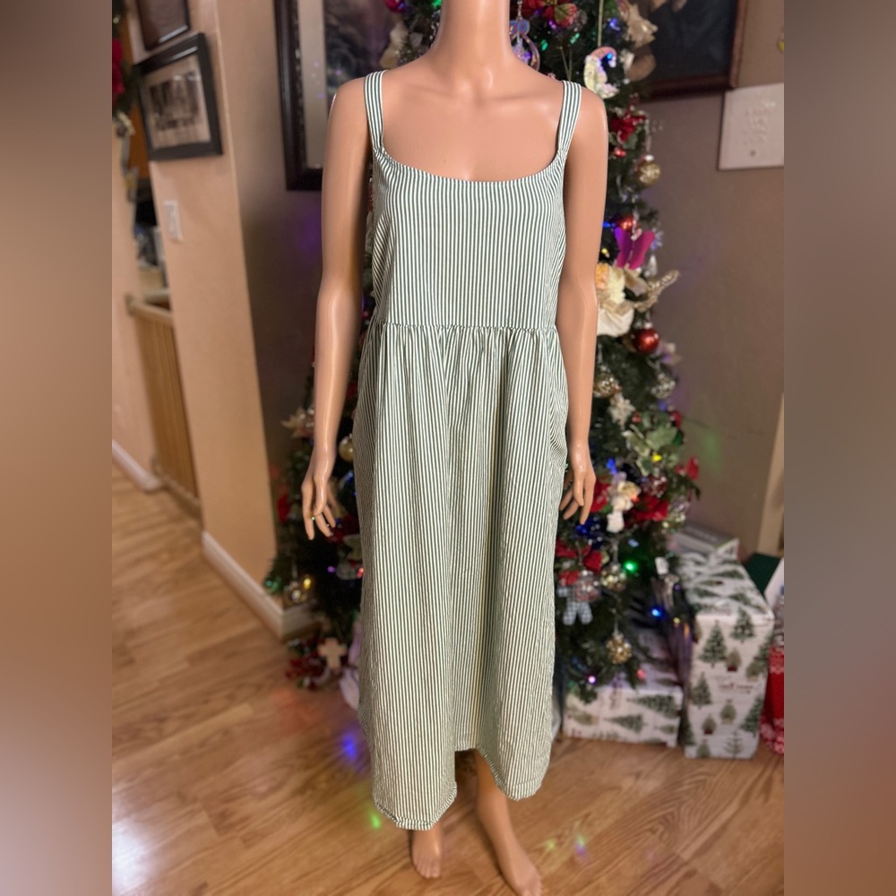 Ava & Viv Green Striped Midi Dress size 2X